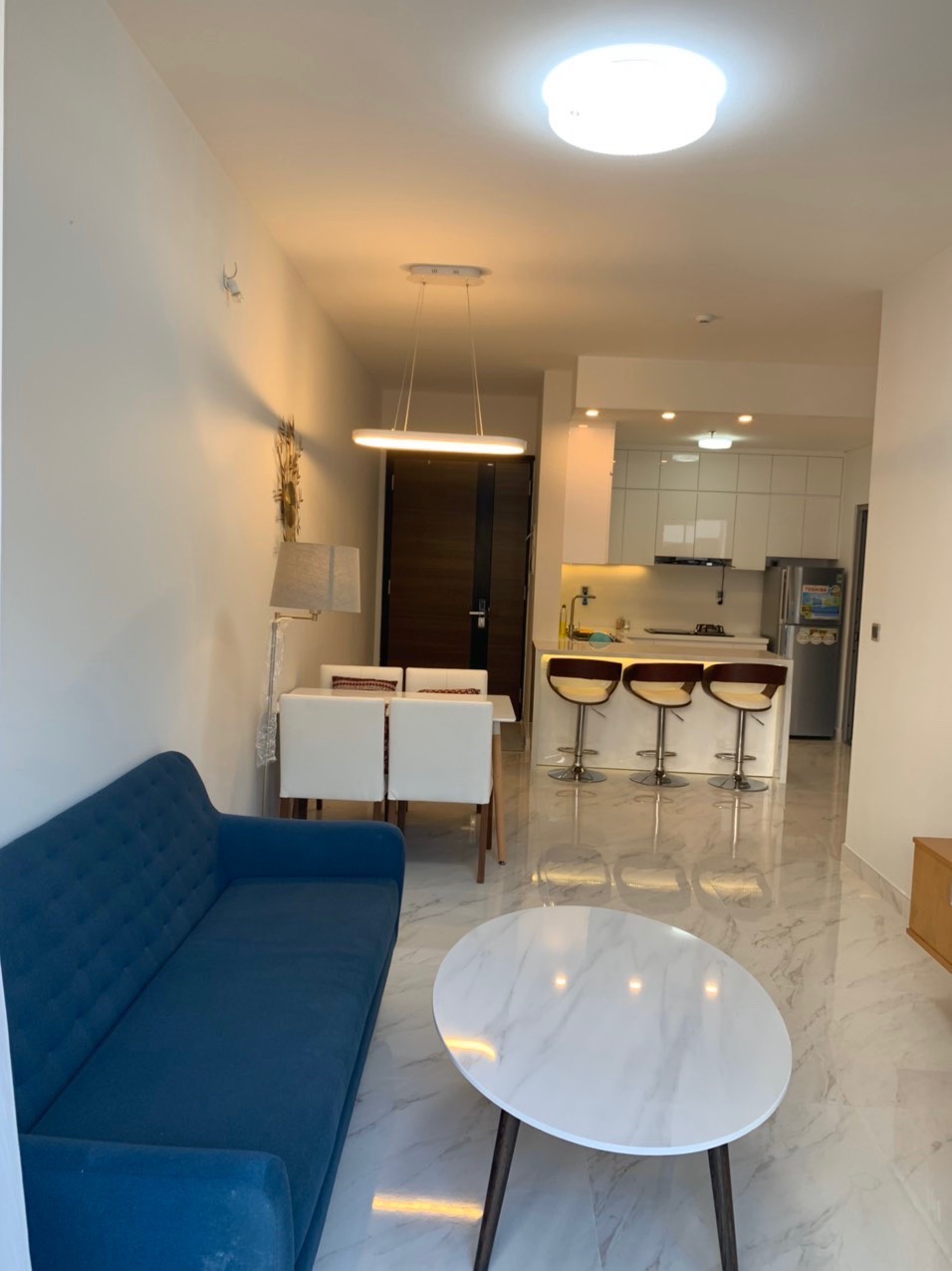 Cần cho thuê gấp căn hộ Midtown The Symphony, phú mỹ hưng, quận 7 . Diện tích: 65m, 1 phòng ngủ , nội thất đầy đủ.  Giá chỉ: 18 tr/ tháng. Quý khách xem nhà liên hệ: hotline Ngọc Thư