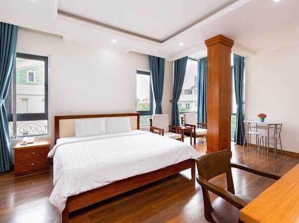 Cho thuê căn hộ dịch vụ tại Phú Mỹ Hưng, khu Hưng Phước,Giá 10tr bao gồm nước sinh hoạt, internet, phí quản lý, nơi đậu xe,dịch vụ giặt + vệ sinh. Vui lòng liên hệ: hotline /Zalo/Viber - 2185