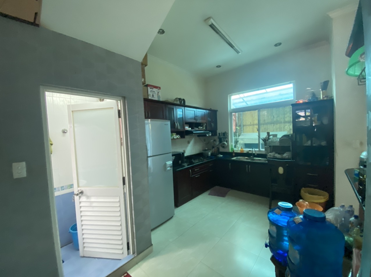 Cho Thuê Biệt Thự Khu Compound Hưng Thái Nhà Đẹp Giá 35tr Liên hệ xem nhà hotline - 3090