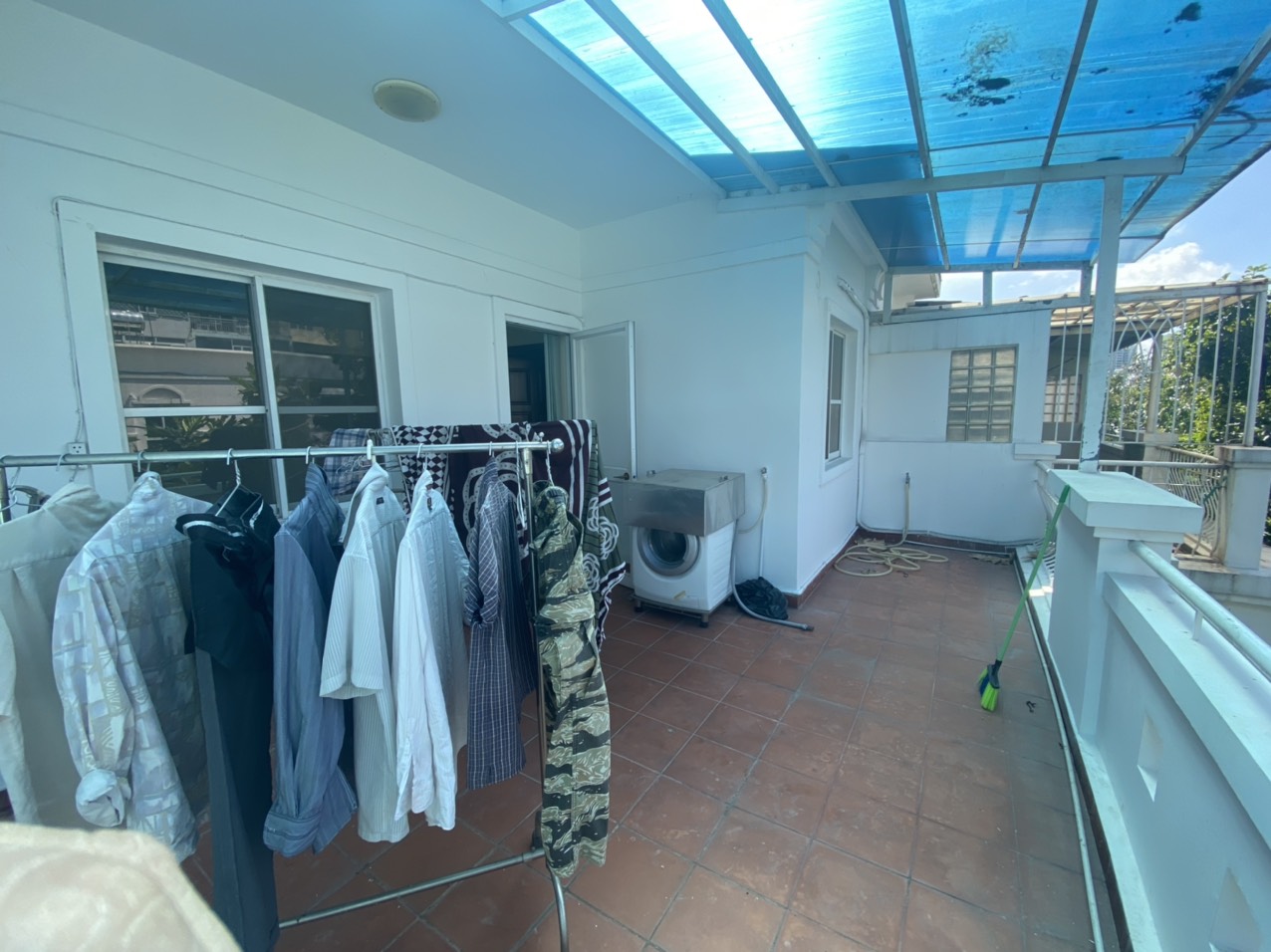 Cho Thuê Biệt Thự Khu Compound Hưng Thái Nhà Đẹp Giá 35tr Liên hệ xem nhà hotline - 3089