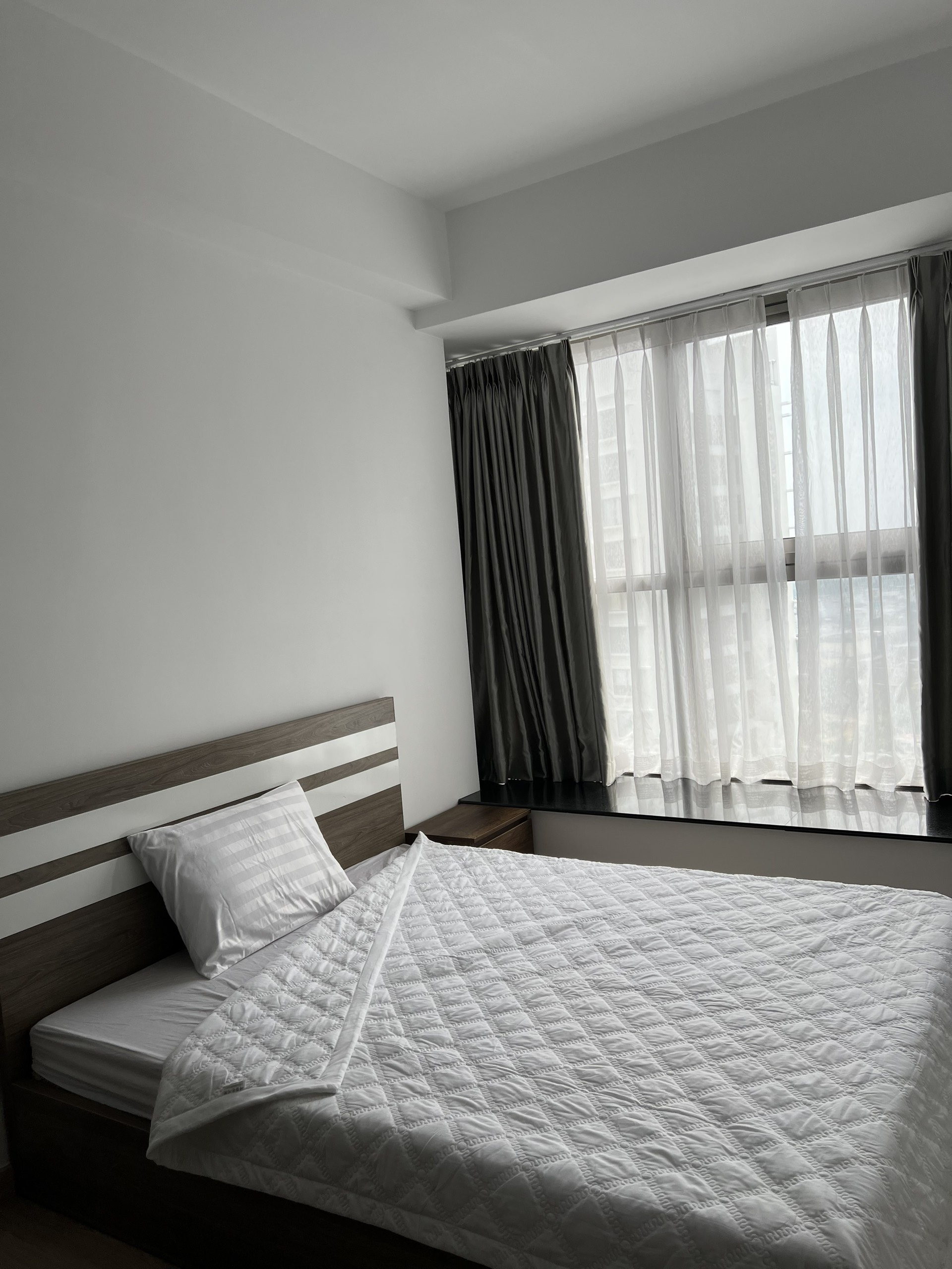Cần cho thuê căn hộ cao cấp Midtown The Peak. Diện tích: 80m, 2 phòng ngủ, nội thất đầy đủ, giá chỉ: 25 tr/ tháng. Anh chị  xem nhà liên hệ:  hotline Ngọc Thư ( zalo, viber) - 3159