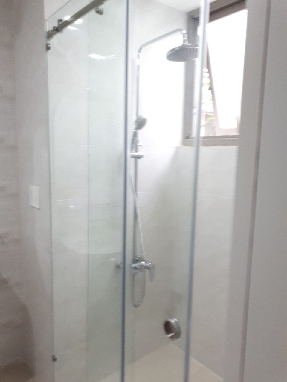 Cần cho thuê căn hộ Hưng Phúc, Nguyễn Lương Bằng . Diện tích: 80m, 2 Phòng ngủ, đủ nội thất giá chỉ 16 triệu/ tháng. Quý khách xem nhà liên hệ: hotline Ngọc Thư ( zalo, viber ) - 3188