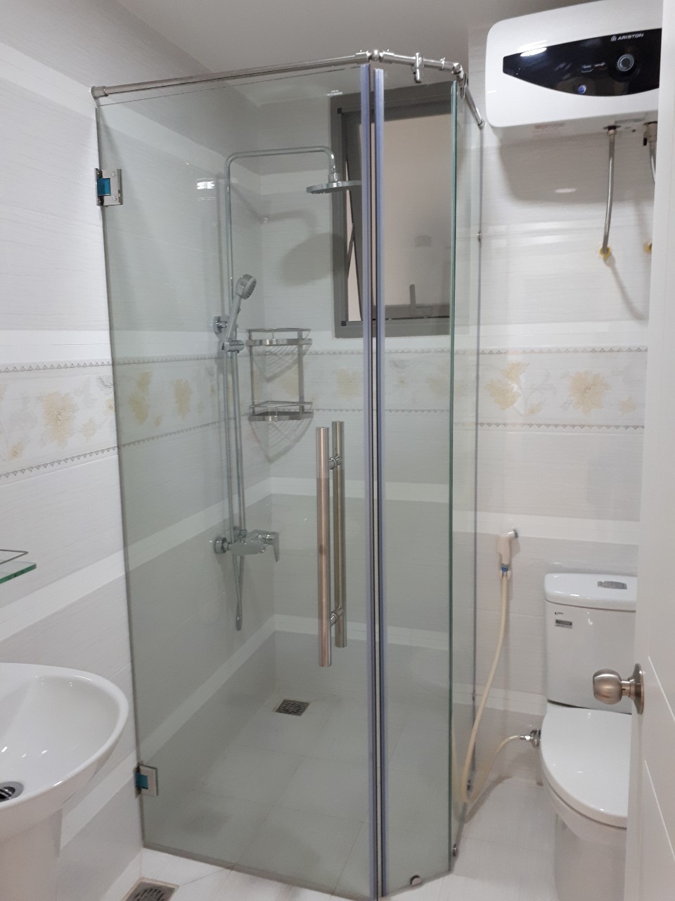 Cần cho thuê căn hộ Hưng Phúc, Nguyễn Lương Bằng . Diện tích: 80m, 2 Phòng ngủ, đủ nội thất giá chỉ 16 triệu/ tháng. Quý khách xem nhà liên hệ: hotline Ngọc Thư ( zalo, viber ) - 3189