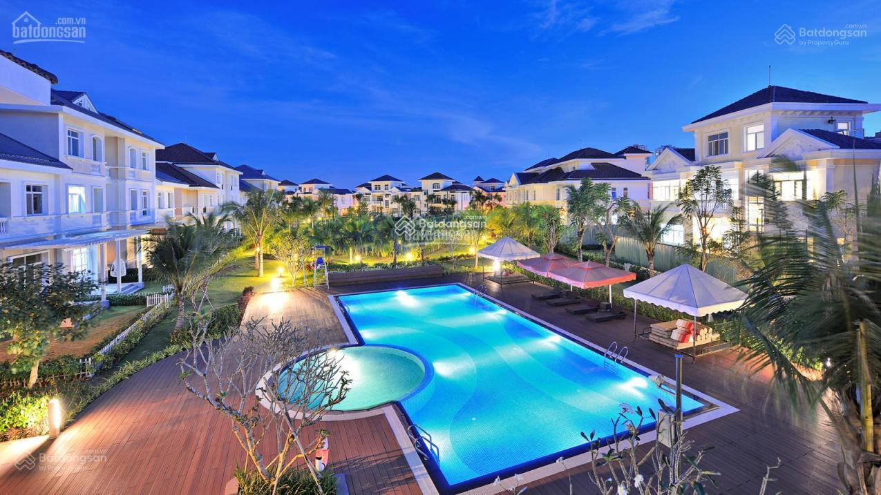 Bán biệt thự Chateau đẳng cấp nhất khu Phú Mỹ Hưng, DT 668m2, nhà đẹp, hồ bơi, giá tốt nhất 210 tỷ liên hệ xem nhà hotline - 3473