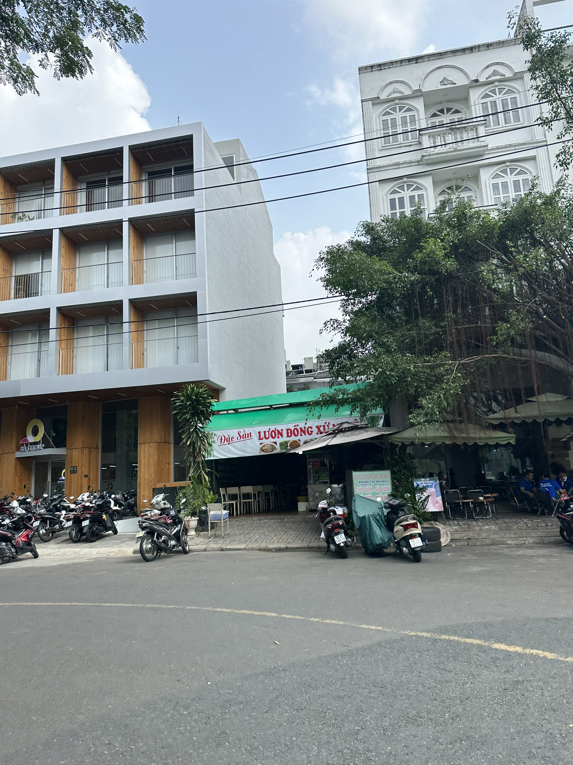 Em có lô đất kẹt ngân hàng cần bán gấp tại đường số 2 khu Hưng Gia 5, Phú Mỹ Hưng. Giá thấp hơn thị trường 20%. Xem vị trí xin liên hệ: hotline Em Thành Luân