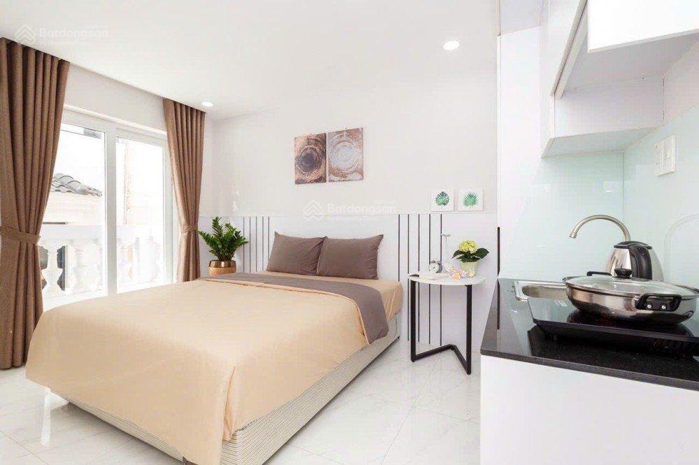 Cho thuê CHDV khách sạn 28 phòng đầy đủ nội thất, Phạm Thái Bường, Phú Mỹ Hưng, Q.7, giá 170tr. LH: hotline - 3938