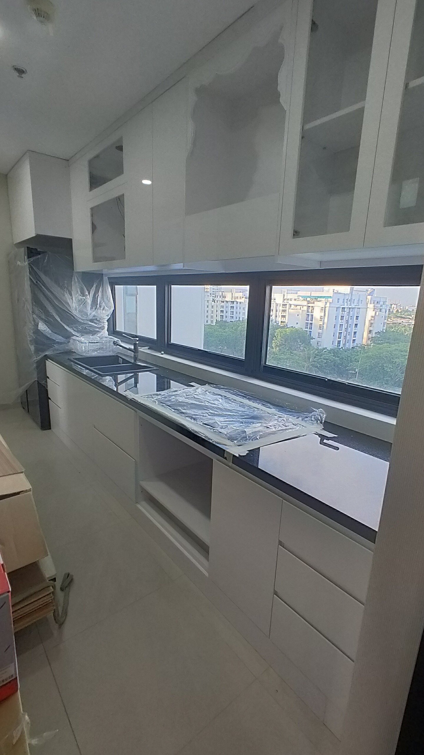 Cần cho thuê căn hộ Hưng Phúc Premier Phú Mỹ Hưng. Diện tích: 79m, 2 Phòng ngủ, 2wc, nội thất cao cấp, căn hộ 2 View biệt thự và đường. Giá chỉ 18 triệu/ tháng. Quý khách xem nhà liên hệ: hotline Ngọc Thư ( zalo, viber ) - 4041
