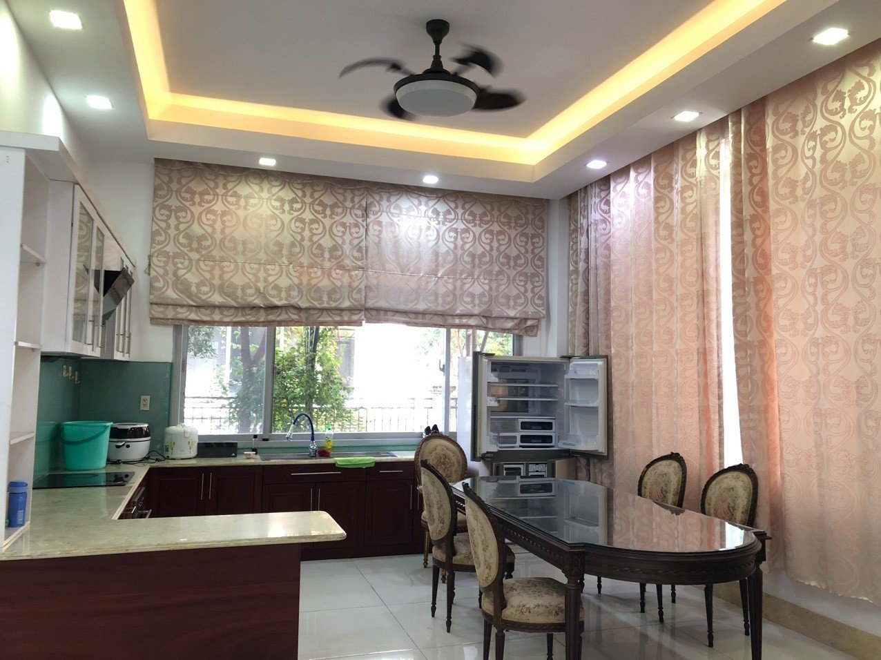 Cho thuê biệt thự Đơn Lập Nam Viên cạnh Midtown Sakura. Yên tĩnh, an toàn phù hợp ở gia đình. Liên hệ: hotline Em Thành Luân - 4093