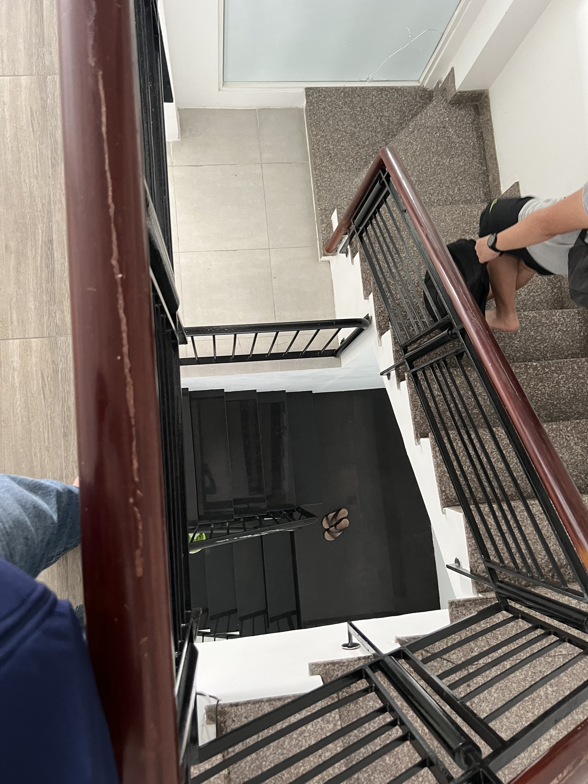 Cho thuê nhà phố nội khu Hưng Phước 4, Phú Mỹ Hưng. Cạnh khu Sky Garden sầm uất. Nhà trống dễ setup. Liên hệ: hotline Em Thành Luân - 4246