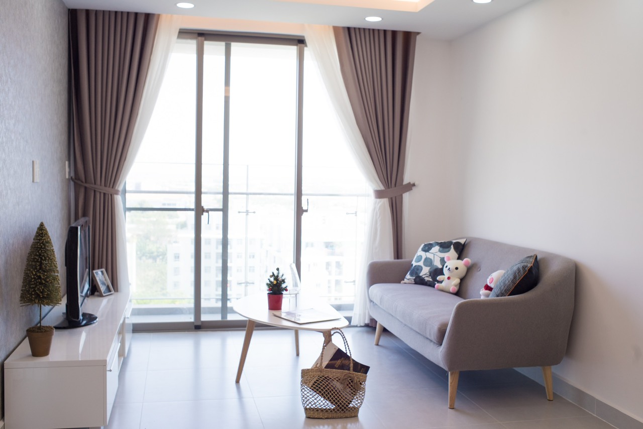 Cho thuê căn hộ Hưng Phúc Residence Phú Mỹ Hưng. Diện tích: 78 m, 2 phòng ngủ, nội thất đầy đủ, lầu cao. Giá chỉ: 18 triệu/ tháng. Quý khách xem nhà liên hệ: hotline Ngọc Thư ( zalo, viber)