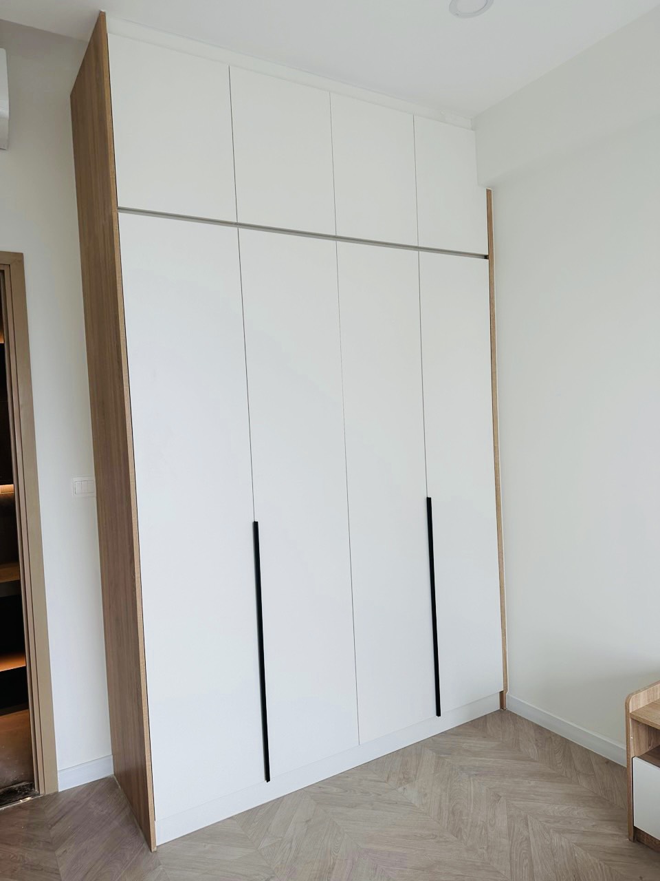 Cần cho thuê căn hộ cao cấp Antonia - Phú Mỹ Hưng. Diện tích: 81,58m, nội thất đầy đủ, 2 phòng ngủ, nhà mới thiết kế chưa ai ở, Giá chỉ: 25 triệu/ tháng . Khách xem nhà liên hệ: hotline Ngọc Thư ( zalo, viber) - 4820
