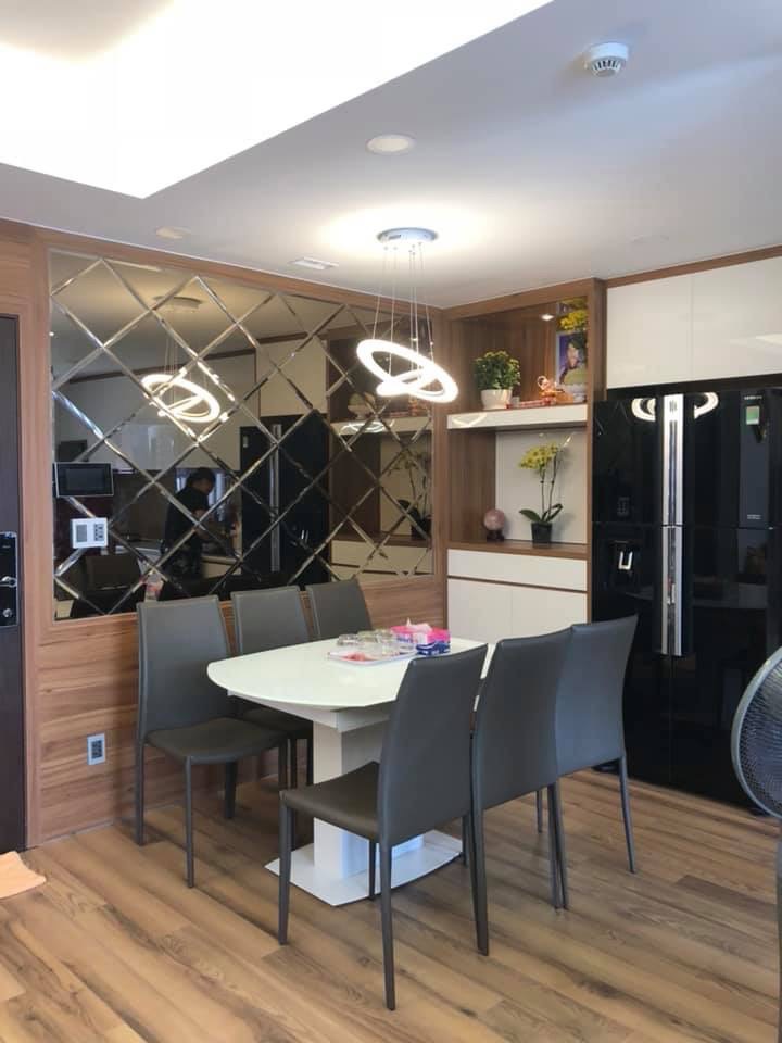 Cần tiên bán nhanh căn hộ Hưng Phúc Residence - Phú Mỹ Hưng. Diện tích: 76,8m. Căn hộ thiết kế 2 phòng ngủ,lầu cao, view thoáng, nội thất cao cấp. Giá chỉ 5 tỷ. Anh chị xem nhà liên hệ: hotline Ngọc Thư - 4839