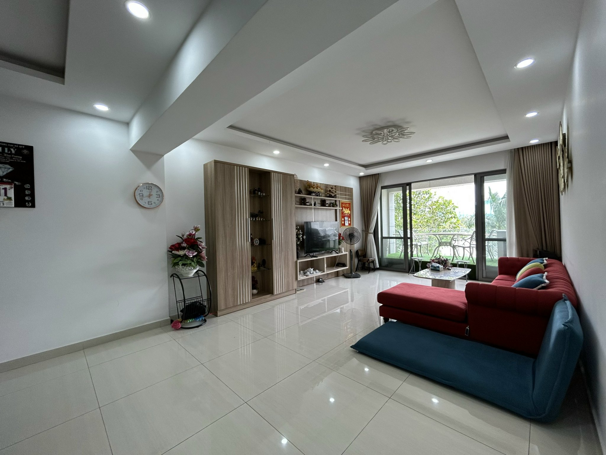 Cho thuê căn hộ cao cấp River Park  Premier  Phú Mỹ Hưng. Diện tích: 124m, 3 phòng ngủ, nội thất đầy đủ, view nội khu thoáng mát. Giá chỉ: 43 triệu/ tháng. Quý khách xem nhà liên hệ: hotline NGọc Thư ( zalo, viber) - 5075