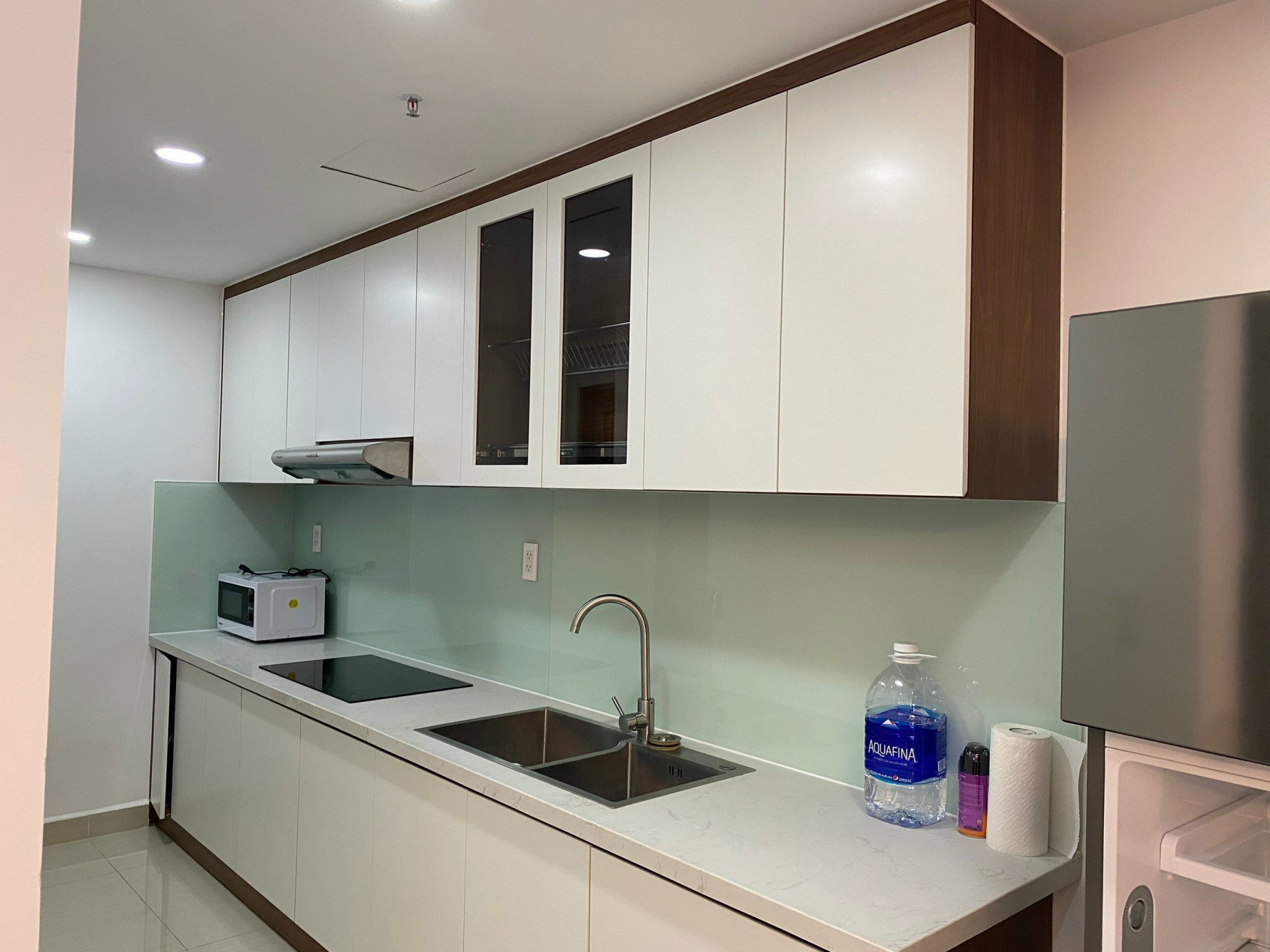 Cho thuê căn hộ Hưng Phúc Residence Phú Mỹ Hưng. Diện tích: 78 m, 2 phòng ngủ, nội thất đầy đủ, lầu cao. Giá chỉ: 17 triệu/ tháng. Quý khách xem nhà liên hệ: hotline Ngọc Thư ( zalo, viber) - 5098