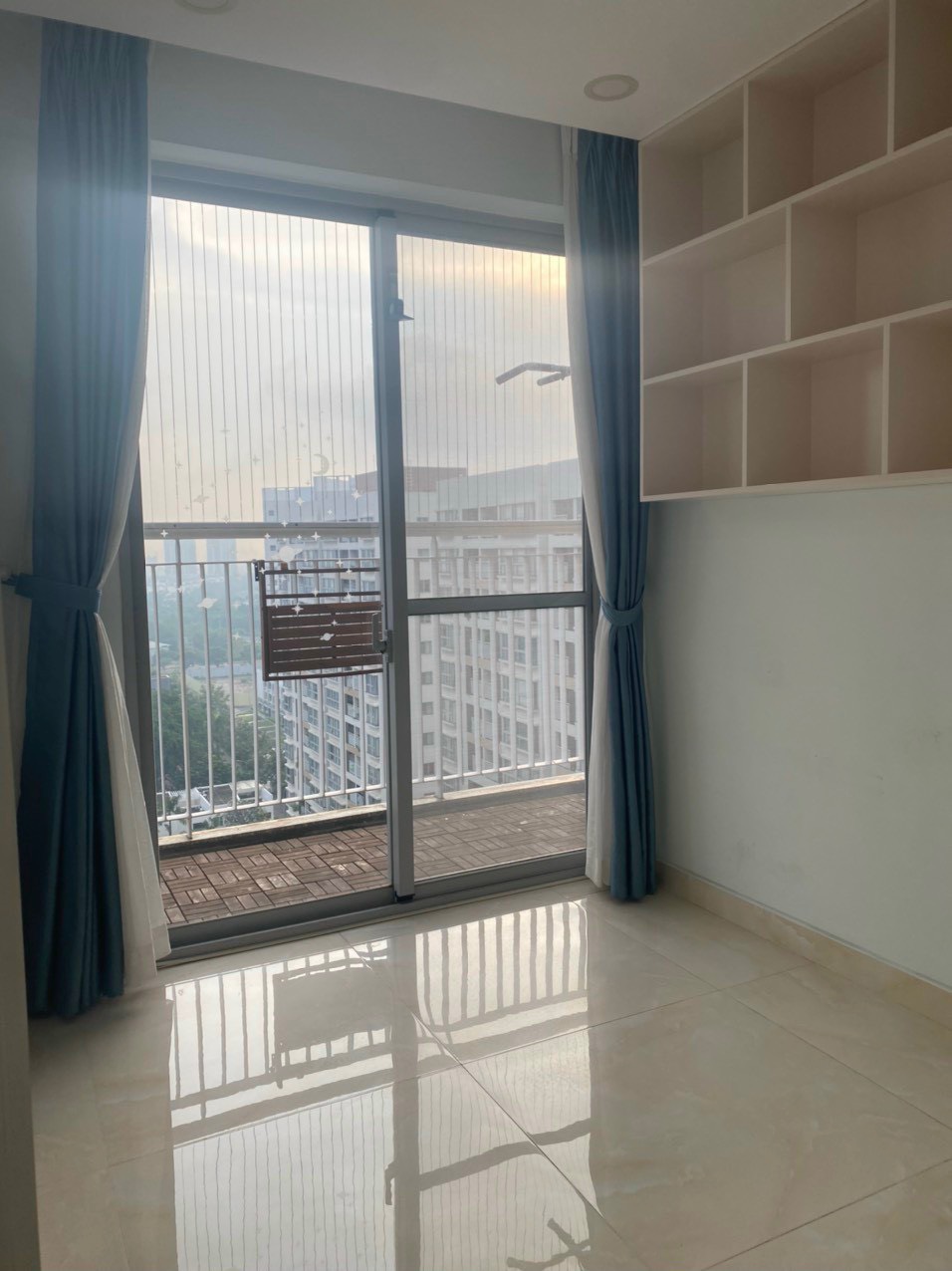 Bán gấp Scenic Valley Phú Mỹ Hưng, Q7, 101m2, giá rẻ nhất chỉ có 7,5 tỷ (TL). LH: hotline Thanh Thẩm - 5566