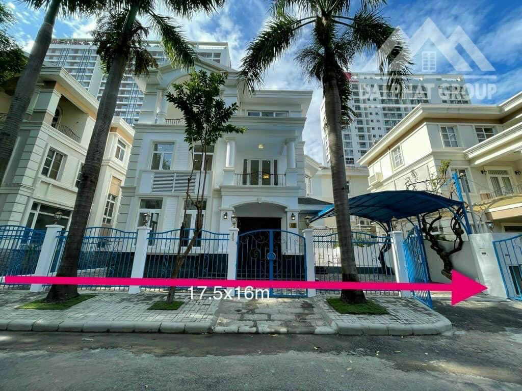 Cần bán biệt thự đơn lập Mỹ Văn 1, Phú Mỹ Hưng. Diện tích: 17,5x16m Giá chỉ 65 tỷ.là căn đơn lập rẻ nhất  Quý khách xem nhà liên hệ: hotline
