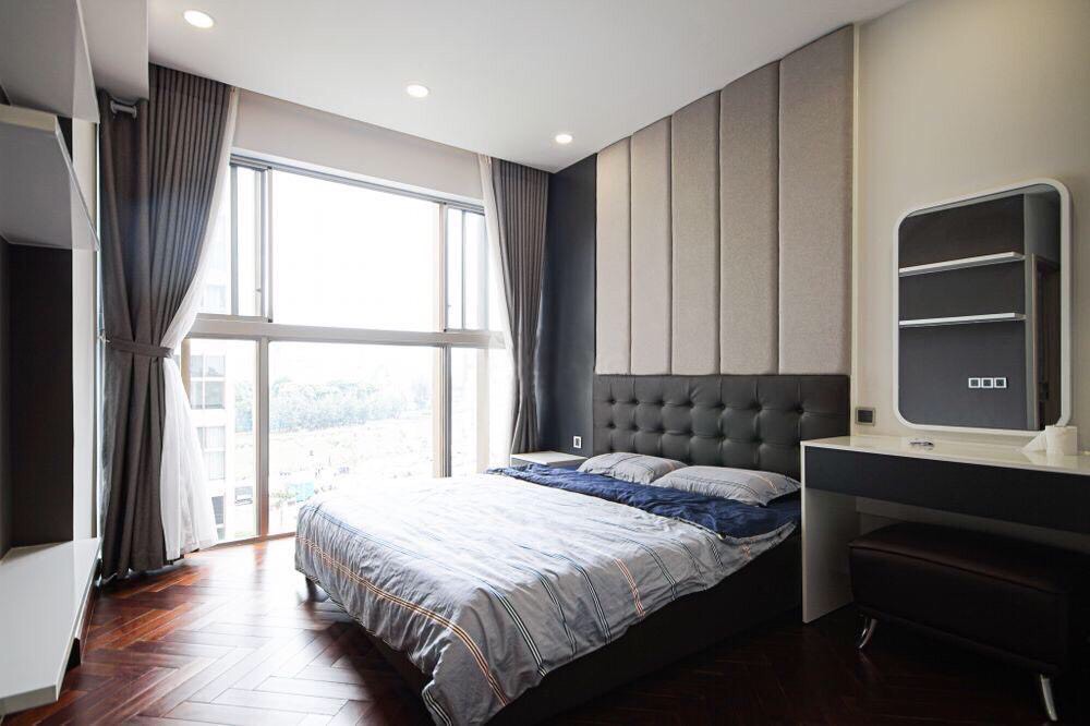Cần bán gấp căn góc Midtown, phú mỹ hưng. Diện tích: 98m, 2 phòng ngủ, nội thât đầy đủ, có bồn tắm, giá chỉ 6,7 tỷ. Liên hệ: hotline Ngọc Thư xem nhà - 5768