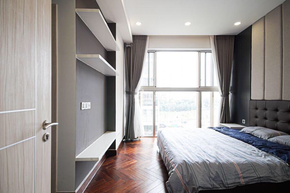 Cần bán gấp căn góc Midtown, phú mỹ hưng. Diện tích: 98m, 2 phòng ngủ, nội thât đầy đủ, có bồn tắm, giá chỉ 6,7 tỷ. Liên hệ: hotline Ngọc Thư xem nhà - 5769