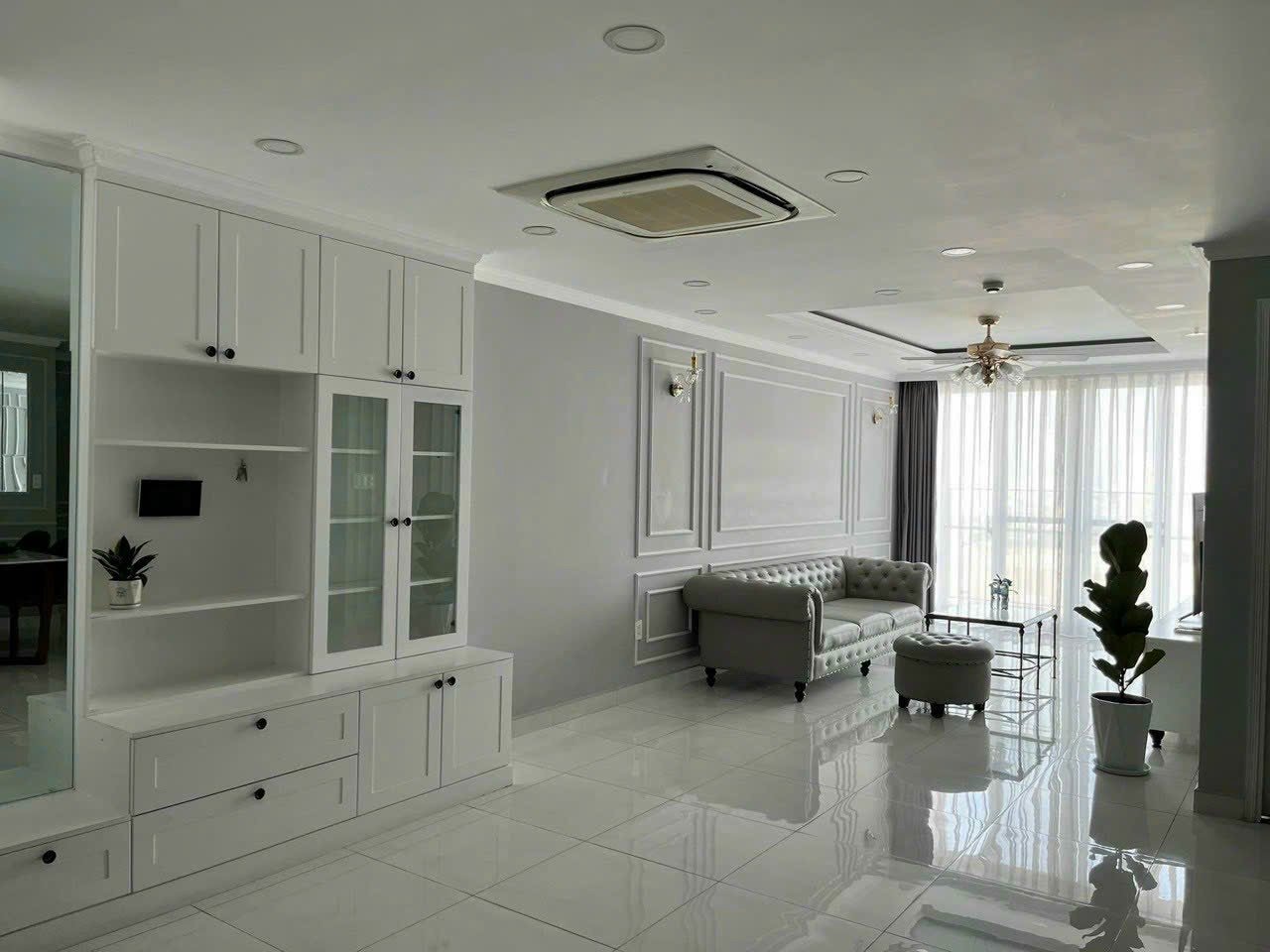 PHÚ MỸ HƯNG, Q7,BÁN CĂN HỘ,SCENIC VALLEY1,GÓC LẦU CAO, 3PN, NỘI THẤT  CAO CẤP, GIÁ 7.1 TỶ LH: hotline