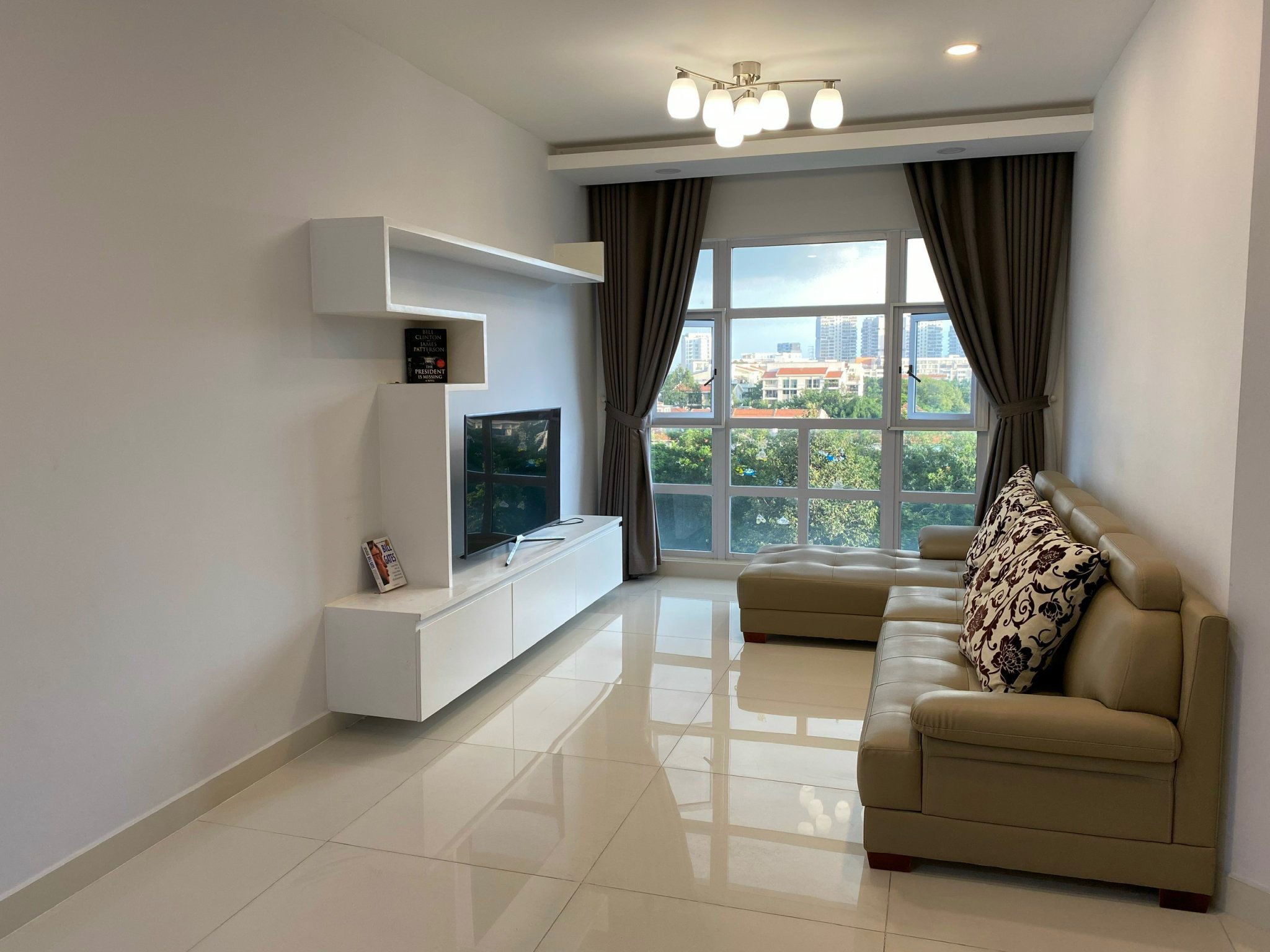 Bán nhanh CH cao cấp Happy Valley ,Phú Mỹ Hưng, PMH, Q7 , 115m2 , giá chỉ : 8 Tỷ LH:hotline Thanh Thẩm - 6038