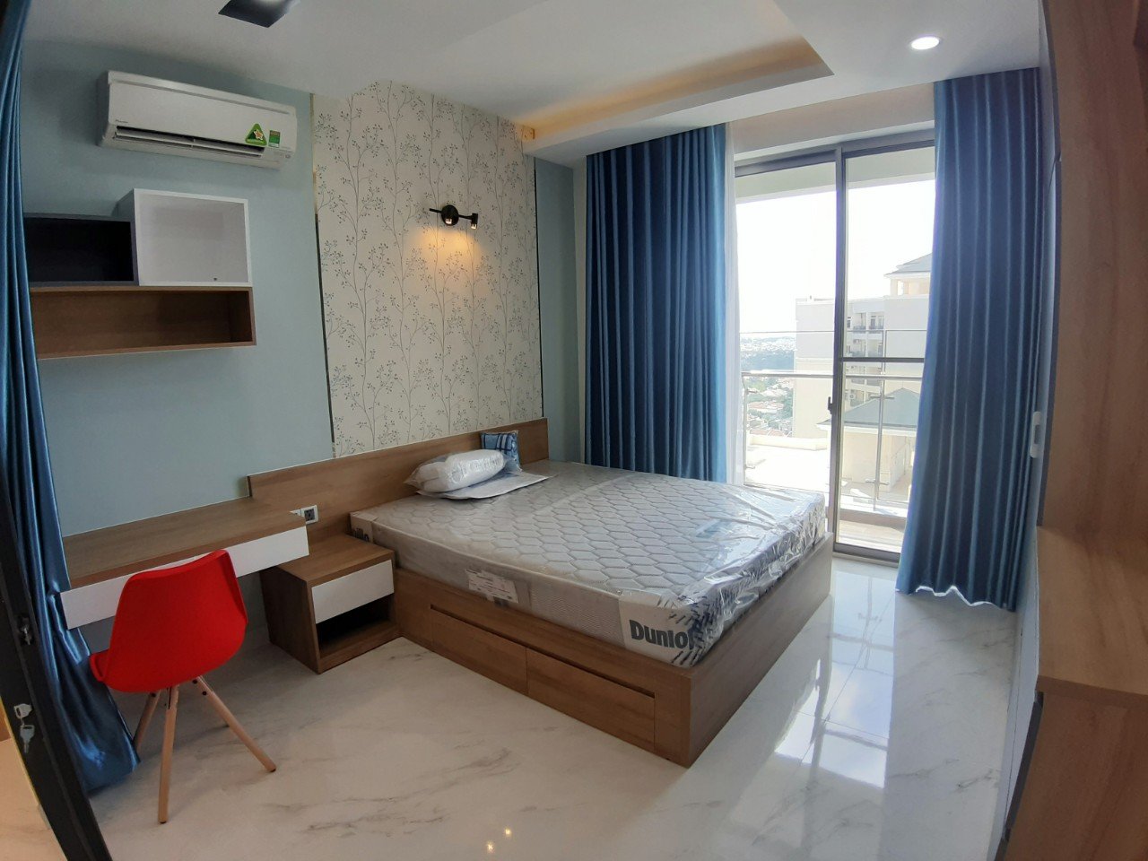Cho thuê căn hộ Midtown, phú mỹ hưng, quận 7. Diện tích: 110m, 3 phòng ngủ, 2wc nội thất đầy đủ, giá thuê chỉ 36tr/ tháng. Anh chị xem nhà liên hệ: hotline Ngọc Thư ( zalo, viber) - 6157