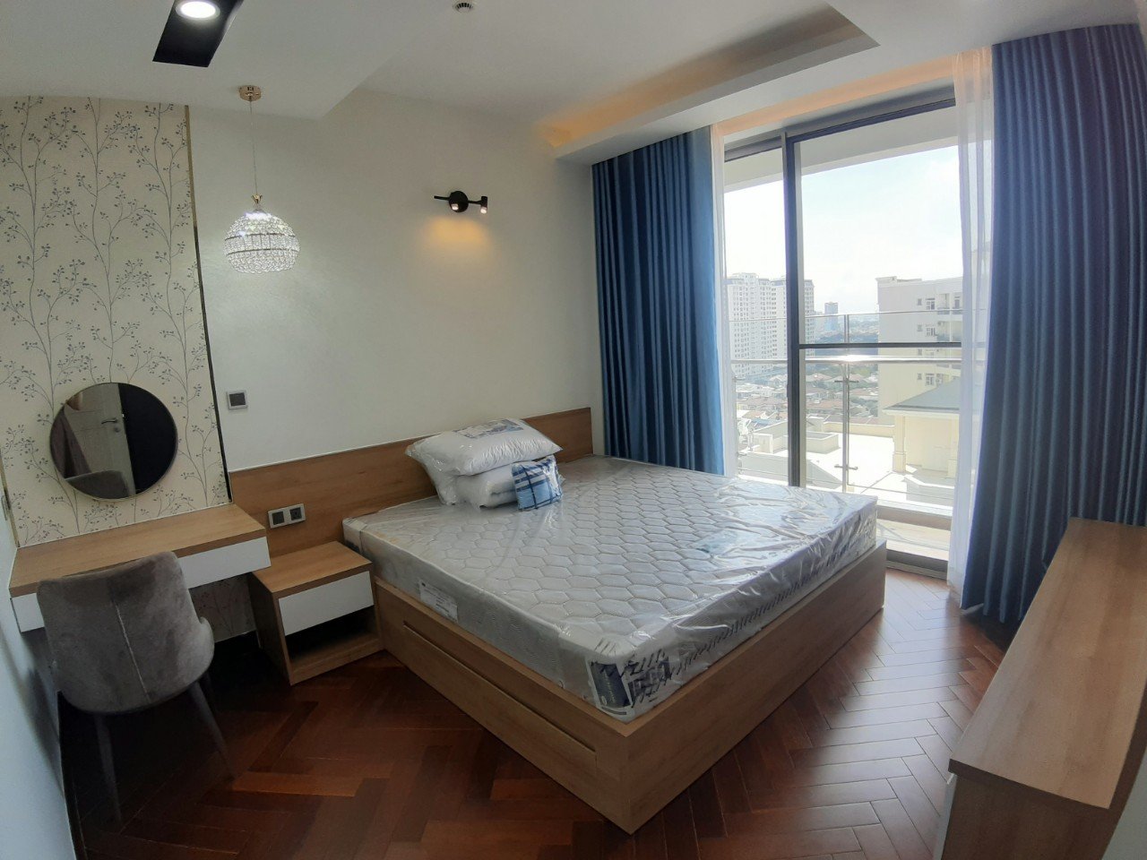 Cho thuê căn hộ Midtown, phú mỹ hưng, quận 7. Diện tích: 110m, 3 phòng ngủ, 2wc nội thất đầy đủ, giá thuê chỉ 36tr/ tháng. Anh chị xem nhà liên hệ: hotline Ngọc Thư ( zalo, viber) - 6155