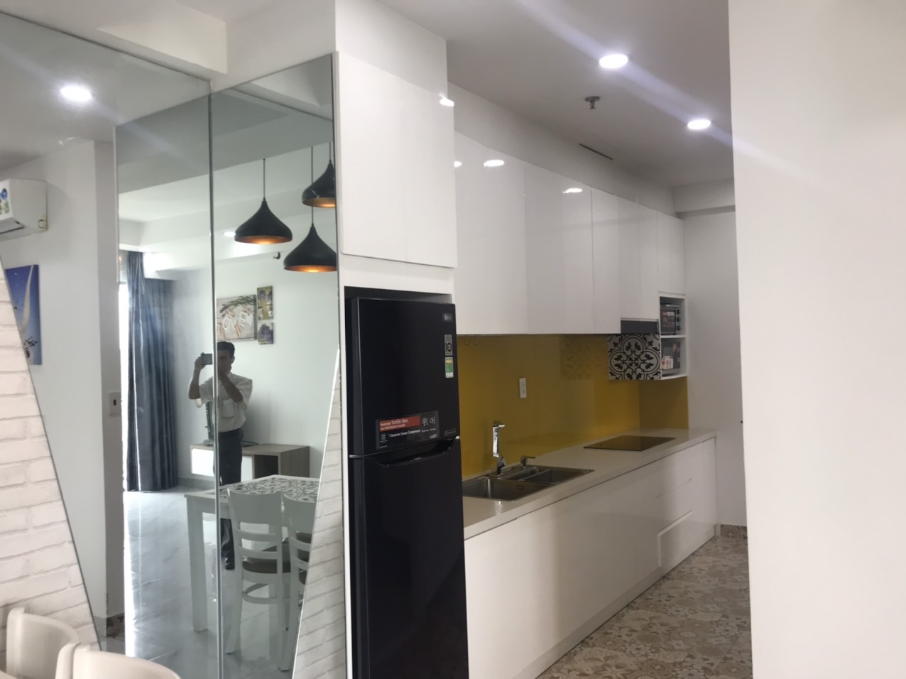Cho thuê căn hộ Hưng Phúc phú mỹ hưng quận 7.DT: 79m, 2 phòng ngủ, 2wc, nội thất đầy đủ, Gía chỉ 17tr/ tháng. Liên hệ: hotline Ngọc Thư ( zalo, viber) - 6435
