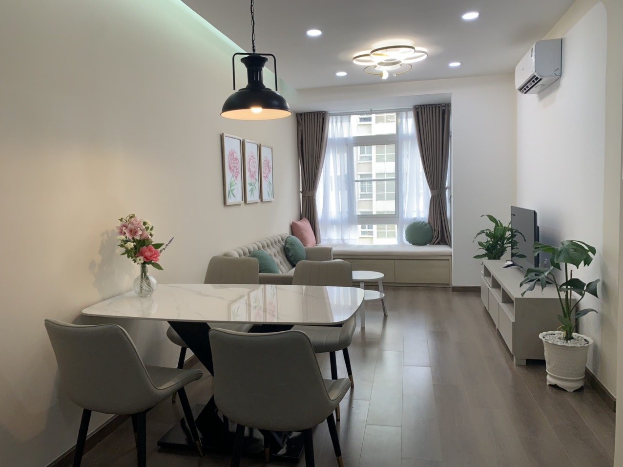 Bán nhanh Căn hộ Cao cấp Sky Garden 3, Phú Mỹ Hưng, Q.7, TP.HCM, 72 m2, Nhà siêu đẹp, Vị trí đắc địa. Giá chỉ: 4.5 tỷ. LH ngay hotline (Đình Hải)