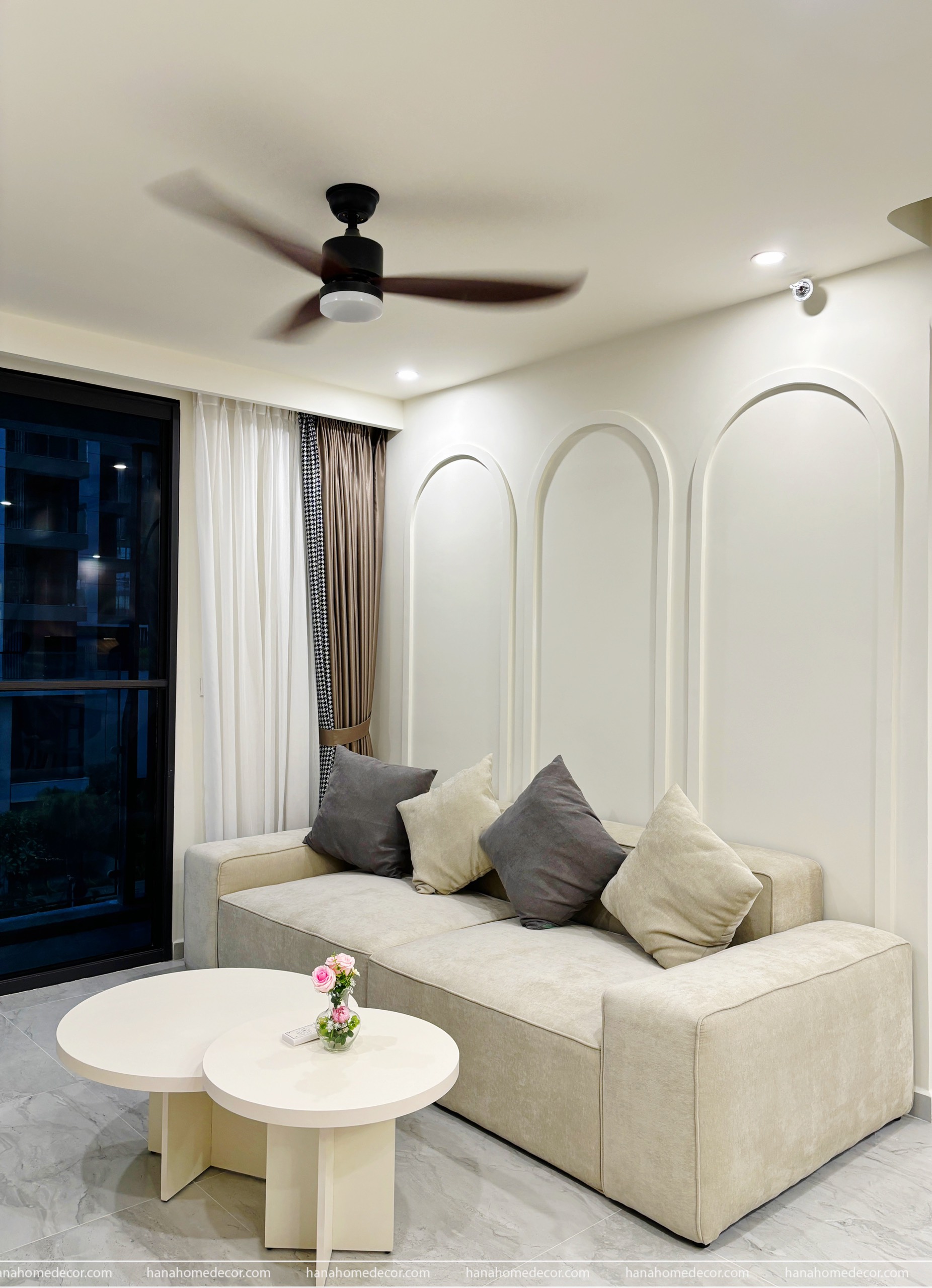Cho thuê căn hộ cao cấp Cardinal Court, phú mỹ hưng, quận 7. Diện tích: 79m,  2 phòng ngủ, nội thất mới 100%,  giá chỉ 25 tr. Liên hệ: hotline Ngọc Thư ( zalo, viber)