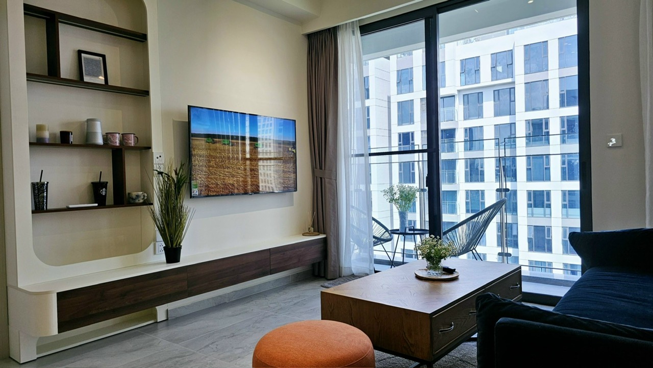 Cho thuê căn hộ Cardinal Court- phú mỹ hưng- quận 7. Diện tích: 78m, 2 phòng ngủ, view hồ bơi,  nội thất mới 100%, giá chỉ 30tr/ tháng. Anh chị xem nhà liên hệ: hotline Ngọc Thư - 6683