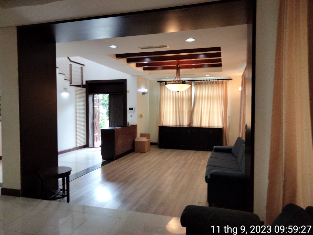 Bán biệt thự đơn lập Phú Gia, phú mỹ hưng. Q.7. Diện tích: 317m, 3 phòng ngủ rộng, phòng giúp việc, 4wc. Nội thất cao cấp, giá chỉ 89 tỷ (tl). Qúy khách xem nhà liên hệ: hotline Ngọc thư( zalo, viber) - 6884