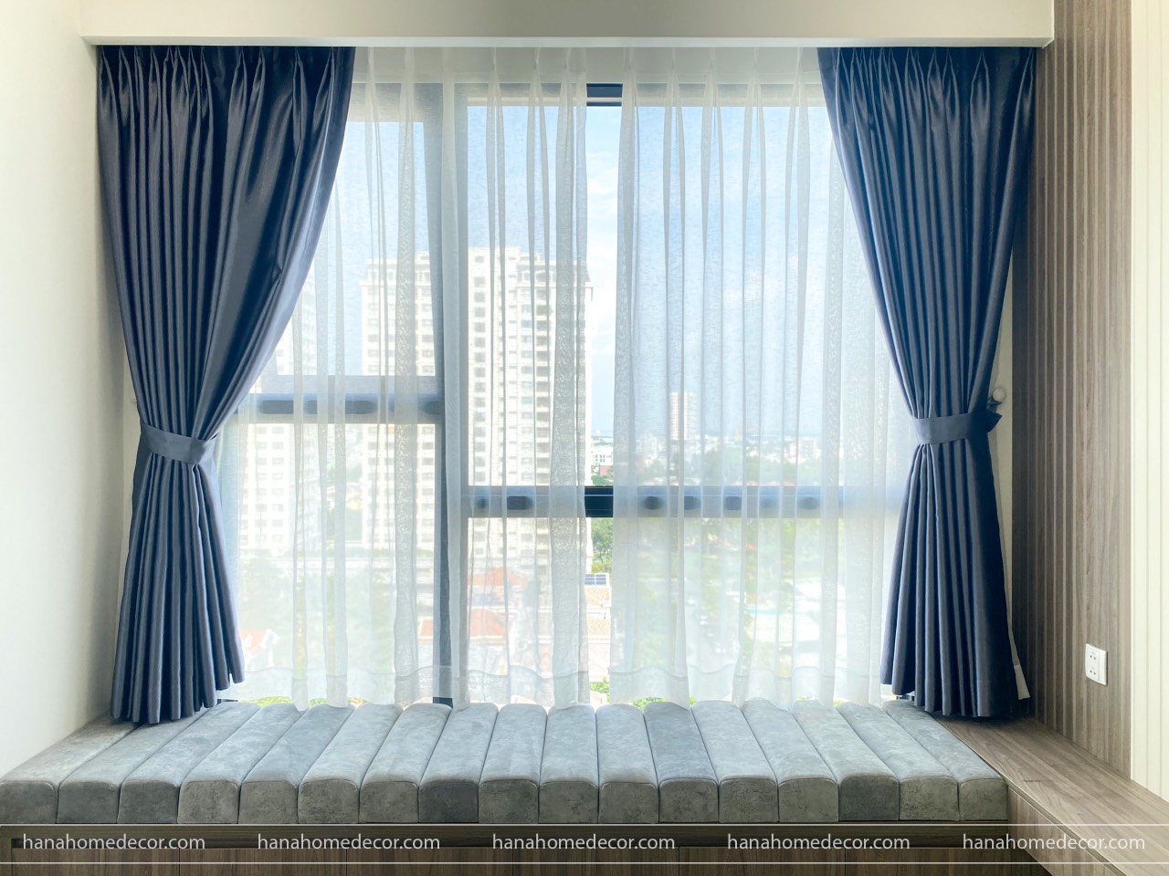 Cho thuê căn hộ cao cấp Anotina, phú mỹ hưng, quận 7. Diện tích: 80m, 2 phòng ngủ, view biệt thự, nội thất cao cấp, giá chỉ 25tr/ tháng. Anh chị xem nhà liên hệ: hotline Ngọc Thư ( zalo, viber) - 7065