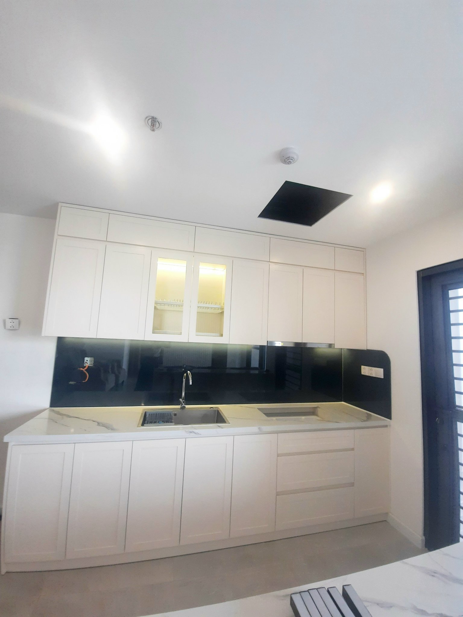 Cho thuê căn hộ cao cấp Anotina, phú mỹ hưng, quận 7. Diện tích: 80m, 2 phòng ngủ, view biệt thự, nội thất cao cấp, giá chỉ 25tr/ tháng. Anh chị xem nhà liên hệ: hotline Ngọc Thư ( zalo, viber) - 7062