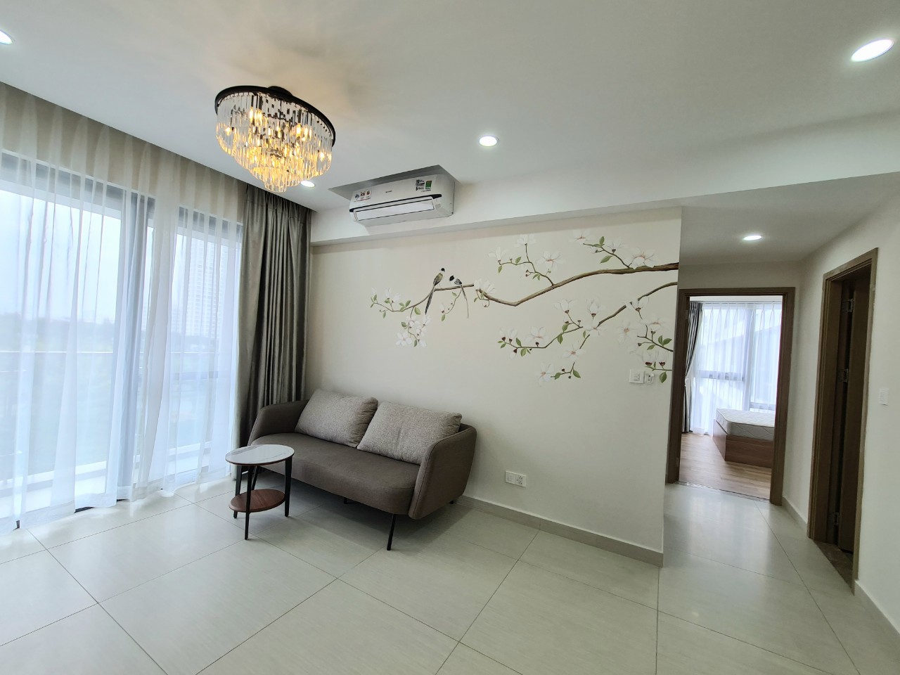 Cho thuê căn hộ cao cấp Urbanhill, phú mỹ hưng, quận 7. Diện tích: 78m, 2 phòng ngủ, nội thất cao cấp, giá chỉ 19 triệu/ tháng. Qúy khách xem nhà liên hệ: hotline Ngọc Thư ( zalo, viber) - 7150