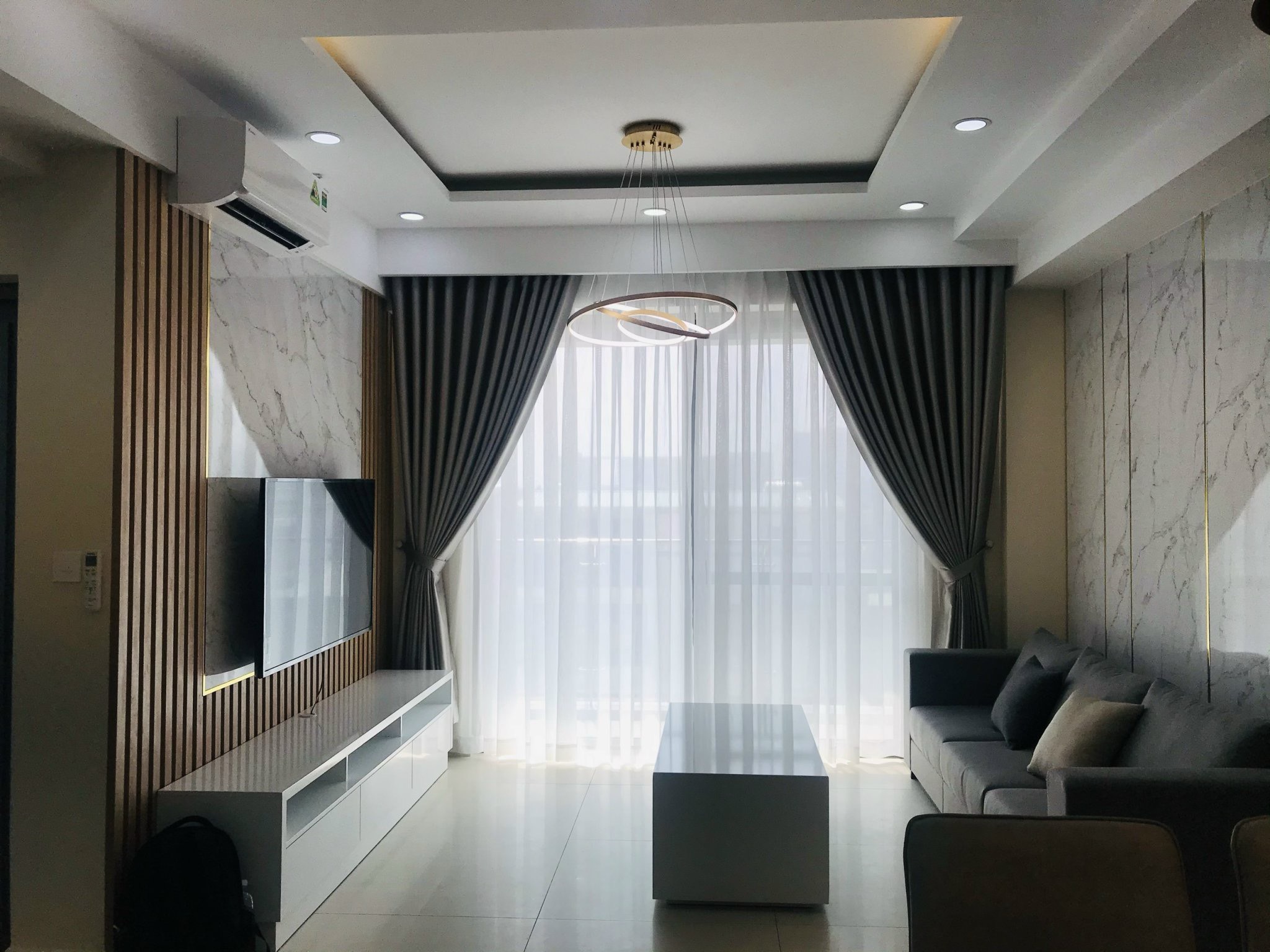 Cho thuê căn hộ cao cấp Urbanhill, phú mỹ hưng, quận 7. Diện tích: 108m, 3 phòng ngủ, nội thất cao cấp, sang trọng, giá chỉ 35 triệu/ tháng. Qúy khách xem nhà liên hệ: hotline Ngọc Thư ( zalo, viber)