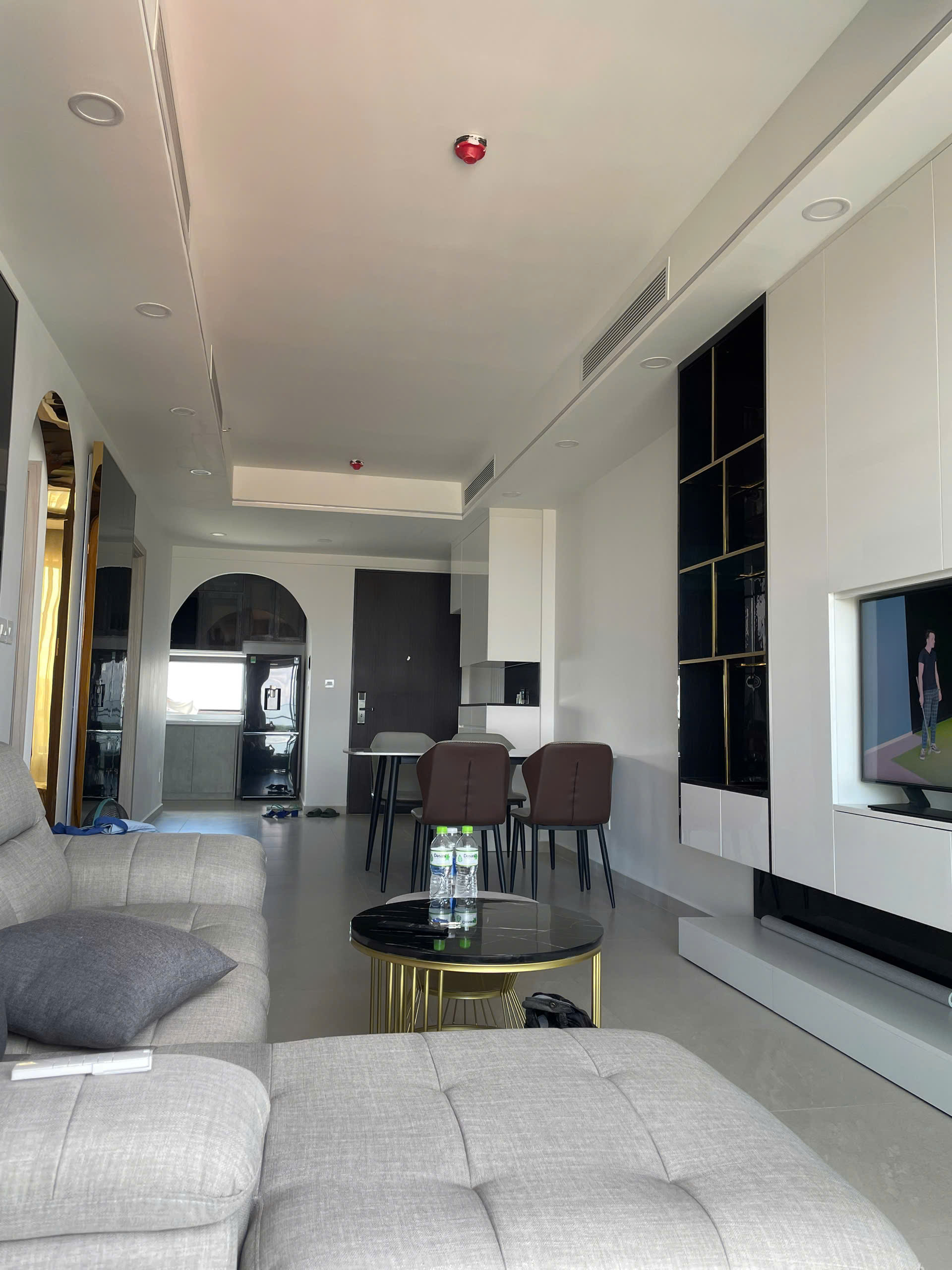 Cần bán căn hộ Hưng Phúc Premier, phúc mỹ hưng, quận 7. Diện tích: 79m, 2 phòng ngủ, 2wc. Nội thất cao cấp, view biệt thự . Giá chỉ 7 tỷ . Qúy khách xem nhà liên hệ: hotline Ngọc Thư ( zalo, viber)