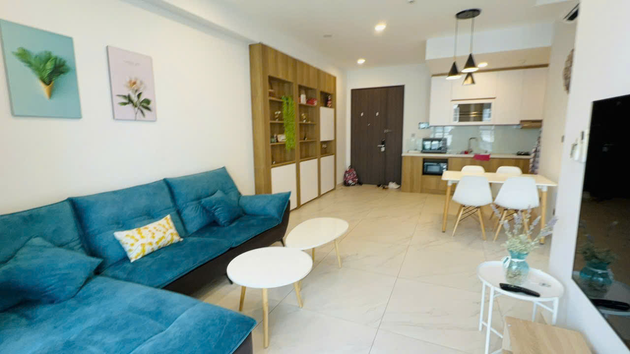 Cho thuê căn hộ Midtown, phú mỹ hưng, Diện tích: 81m, 2 phòng ngủ, 2 wc. Nội thất cao cấp, giá cho thuê chỉ 23tr/ tháng. Anh chị xem nhà liên hệ: hotline Ngọc thư ( zalo, viber)
