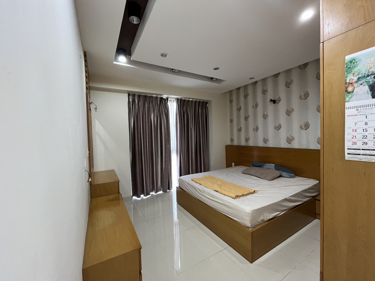 Cho thuê căn hộ cao cấp Riverpark Residence, Phú Mỹ Hưng, 128 m2, Nội thất cao cấp, View sông tuyệt đẹp, giá cực hợp lý chỉ 38tr/tháng. LH ngay hotline (Đình Hải) - 7697