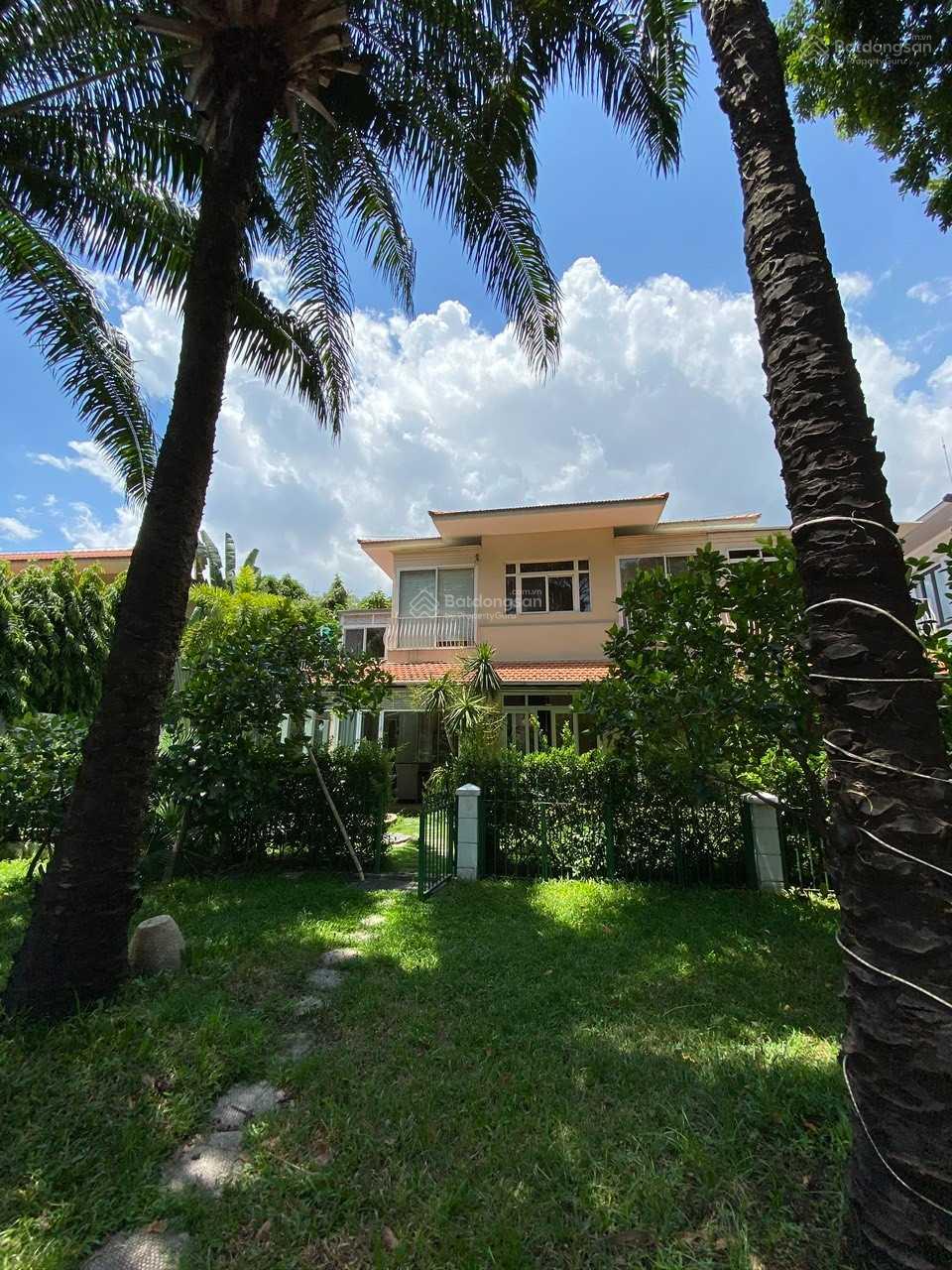 Chính chủ gửi bán căn đơn lập Phú Gia, PMH, Q.7, DT 317m2, giá chỉ 110 tỷ. LH: Tú Anh hotline - 7782