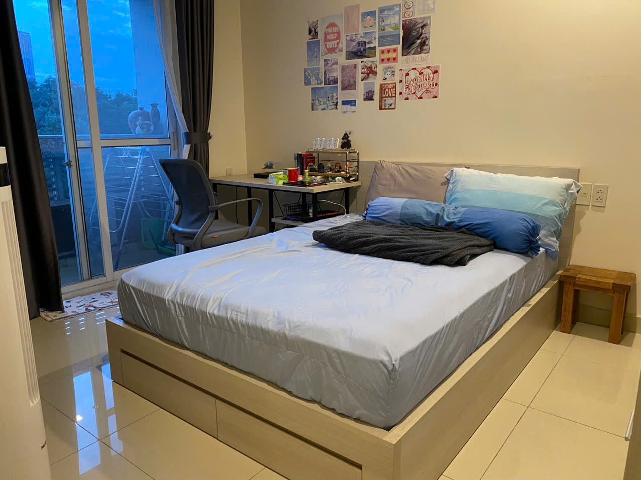 Định cư nước ngoài bán gấp CH  Riverpark Residence, Căn Góc,  view sông, giá chỉ: 11.9ỷ VND, 124m2, hotline N Thẩm - 7863