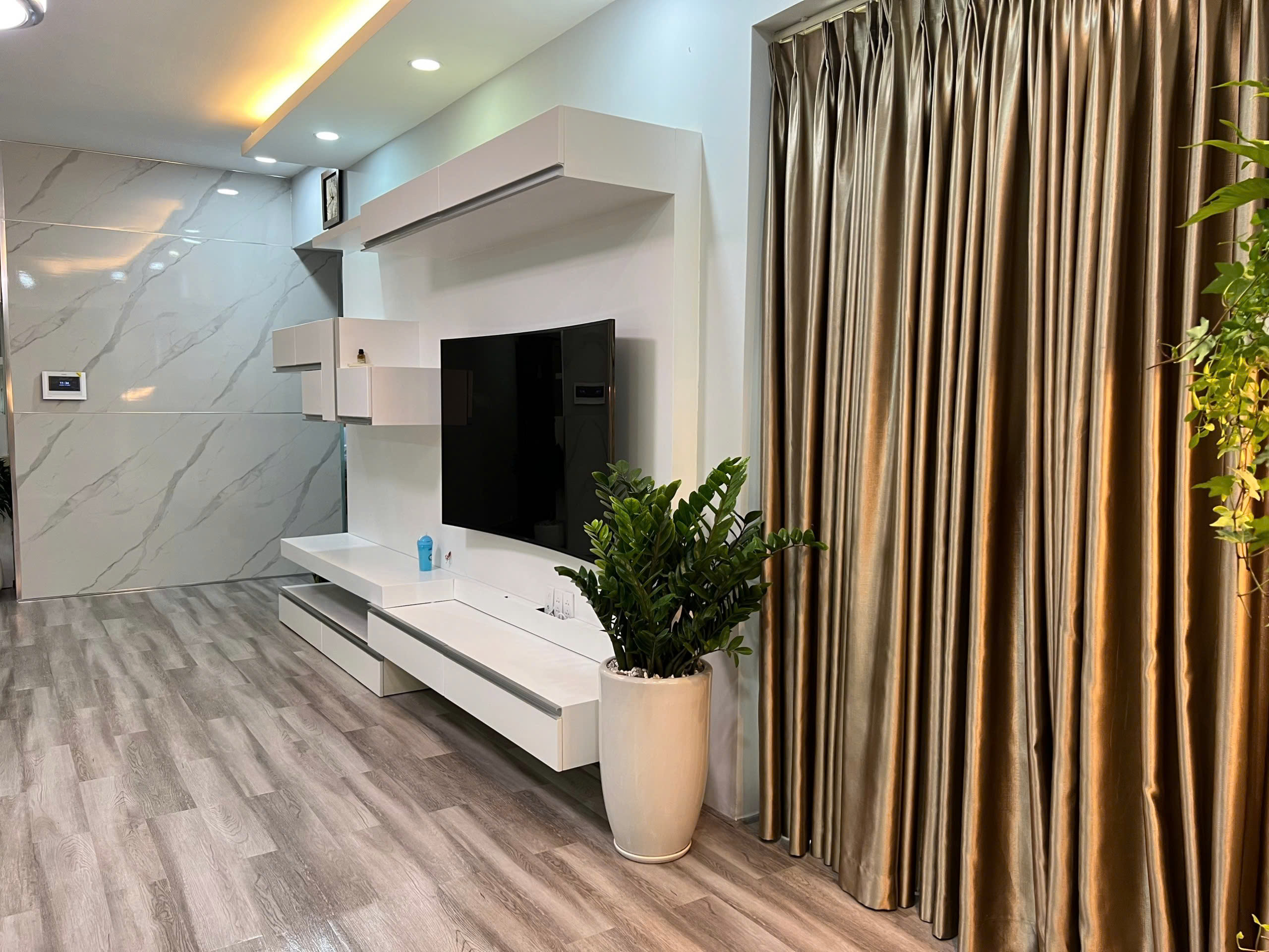 Bán nhanh trước tết CHCH  Riverpark Residence, Căn Góc,  view sông, giá chỉ: 11.9tỷ VND, 124m2 - 7866