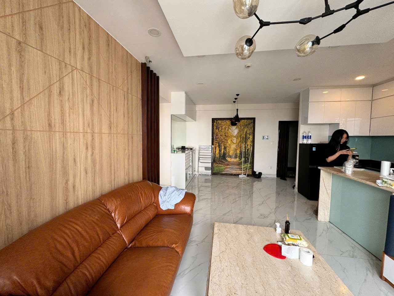 Cần bán nhanh trước têt căn hộ Green valley, phú mỹ hưng, quận 7. Diện tích: 88m, 2 phòng ngủ, 2wc. Lầu cao, nội thất dầy đủ, nhà đang cho thuê dài hạn, giá chỉ: 6 tỷ 939. Qúy khách xem nhà liên hệ: hotline Ngọc Thư ( zalo, viber)