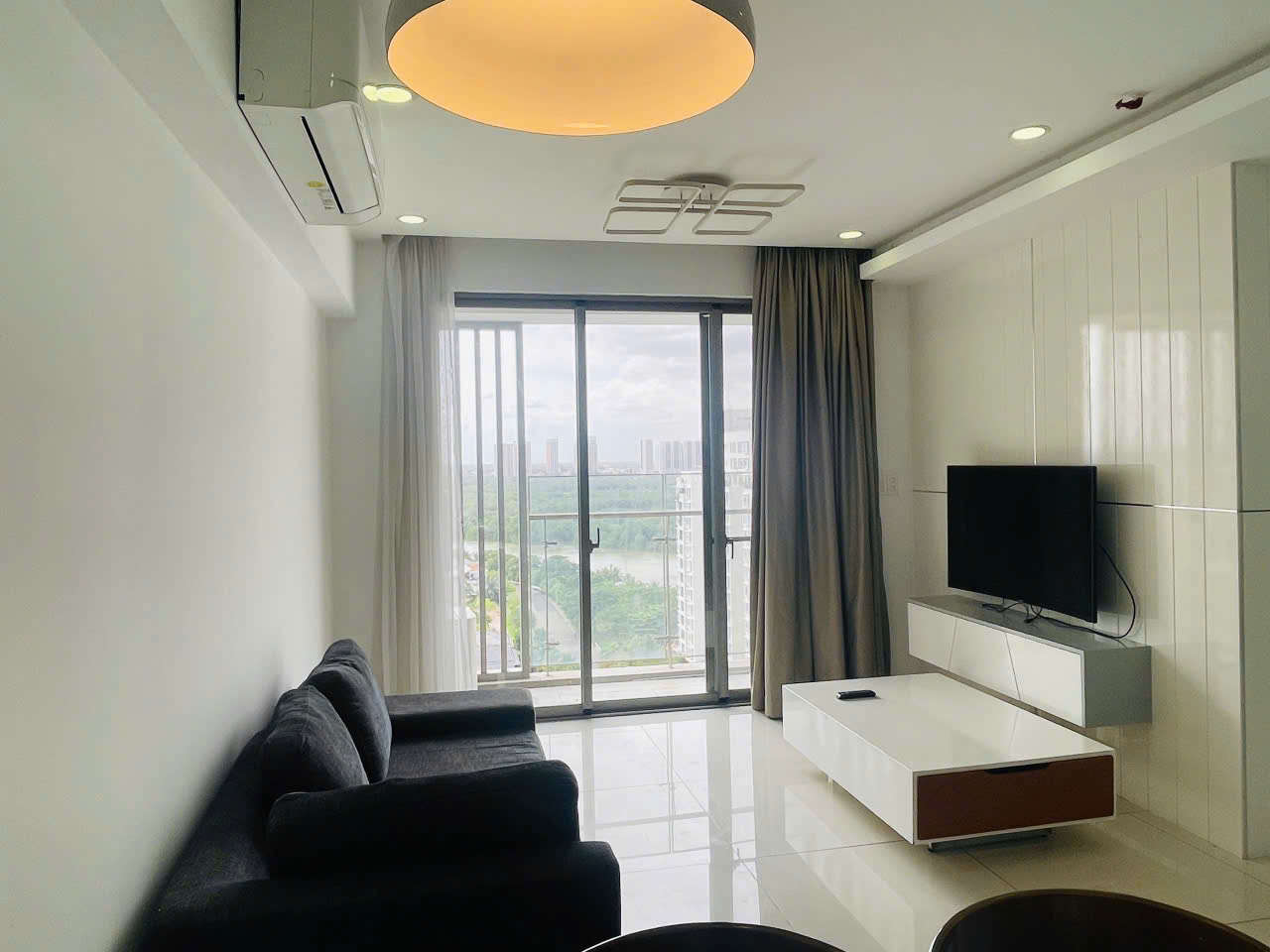 Cho thuê Hưng Phúc Phú Mỹ Hưng Quận 7, 3PN giá rẻ 23 triệu/tháng đầy đủ nội thất cao cấp. LH: hotline Thanh Mỹ