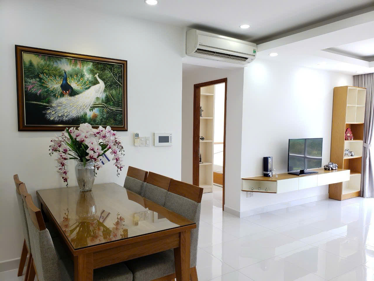 Cần bán Happy Valley Phú Mỹ Hưng Q7, 3PN, 2WC, nội thất đầy đủ, đẹp, đang cho thuê ổn định lâu dài, Cần bán giá tốt nhất chỉ có 8,9tỷ. Chi tiết LH: hotline Thanh Mỹ