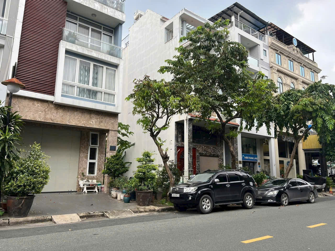 Hàng hiếm! Bán đất Hưng Gia PMH, Q7, giá tốt nhất chỉ có 28 tỷ LH: hotline Thanh Mỹ - 8560