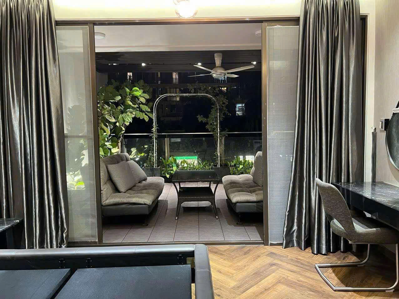 BÁN CĂN HỘ PANORAMA 167M2 3PN SÂN VƯỜN RỘNG VIEW SIU ĐẸP NỘI THẤT CAO CẤP THƯƠNG LƯỢNG GIÁ TỐT - L/H hotline Hằng Phương - 8573