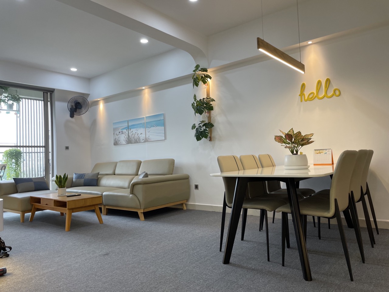 Cần bán căn hộ Midtown , phú mỹ hưng, quận 7. Diện tích: 111m, căn góc, 3 phòng ngủ, view sông. Nôi thất đầy đủ, sổ hồng, ô xe hầm. Bán nhanh chỉ 12.8 tỷ . Anh chị xem nhà liên hệ: hotline Ngọc Thư