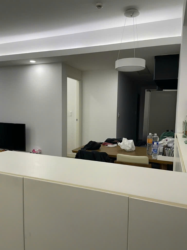 Bán căn hộ Hưng Phúc, phú mỹ hưng, quận 7. Diện tích: 79m, 2 phòng ngủ, nội thất đầy đủ, view biệt thự. Gía chỉ 7 tỷ, có ô đậu xe hầm. Qúy khách xem nhà liên hệ: hotline Ngọc Thư