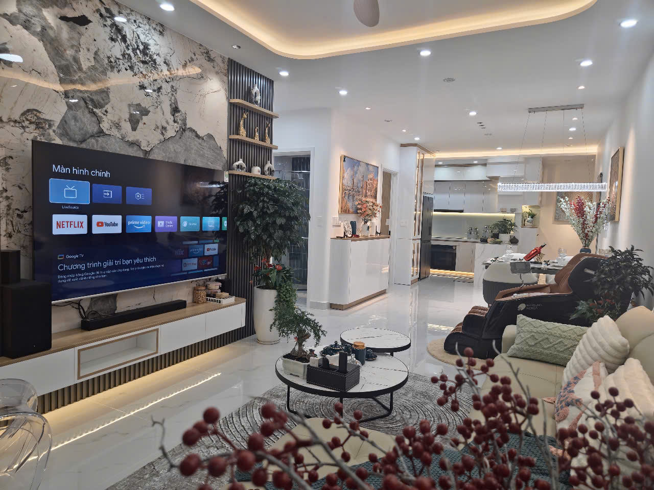 Bán nhanh căn hộ Cao Cấp Sky Garden 3, Phú Mỹ Hưng, Q.7, View Bitexco, Nội thất nhập khẩu cao cấp. Liên hệ: hotline (Đình Hải)