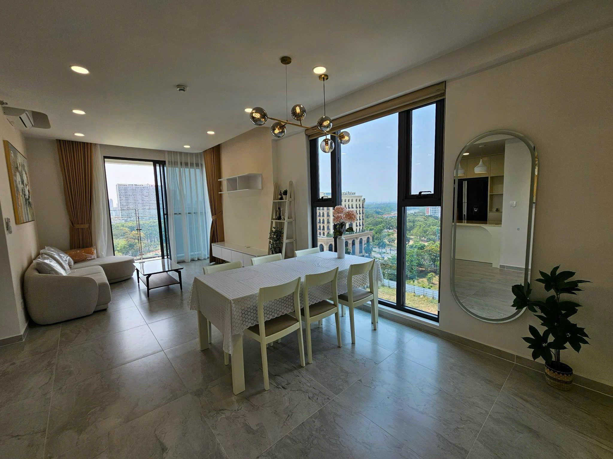 CHO THUÊ CĂN GÓC CARDINAL 101M² – 3PN – FULL NỘI THẤT – CHỈ 40TR. L/H em HẰNG PHƯƠNG - 9043